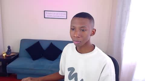 Snapshot of miiloo18 chatting on October 2025 08:18:02 PM Jordan online show from October 2025 08:18:02 PM