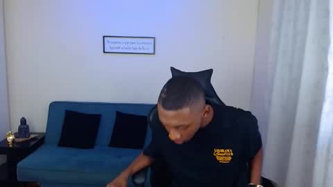 Snapshot of miiloo18 chatting on October 2025 08:29:01 PM Jordan online show from October 2025 08:29:01 PM