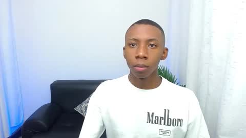 Snapshot of miiloo18 chatting on October 2025 05:25:02 PM Jordan online show from October 2025 05:25:02 PM