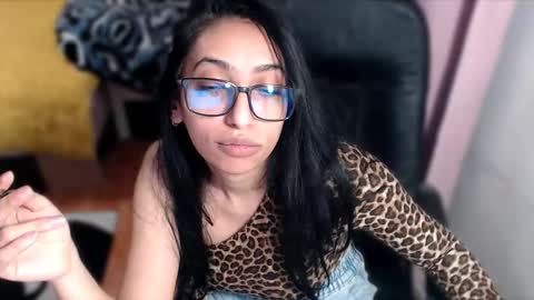 miisss_amber online show from February 2026 06:56:02 AM