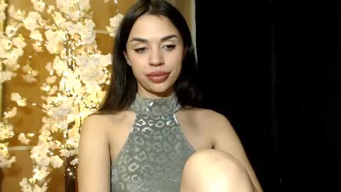 Mika online show from December 2024 08:03:02 PM