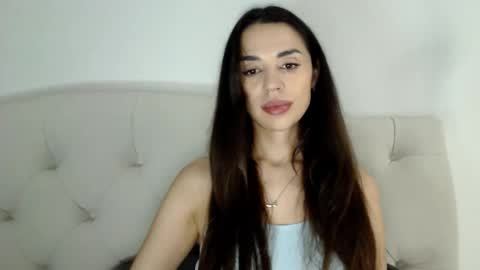 Mika online show from November 2025 08:07:02 PM