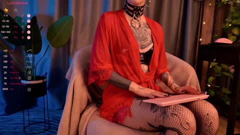 mika_moon_ online show from December 2024 06:23:02 PM