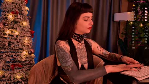 mika_moon_ online show from December 2024 02:47:02 AM