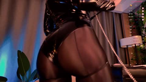 mika_moon_ online show from January 2025 12:49:01 AM