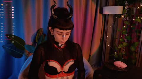 mika_moon_ online show from January 2025 10:35:02 PM