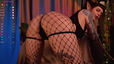 mika_moon_ online show from February 2025 04:24:02 AM