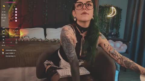 mika_moon_ online show from March 2025 03:38:02 PM