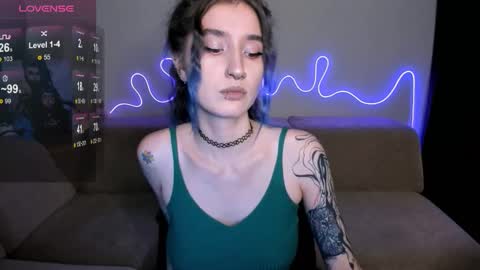 Mika online show from November 2025 03:23:02 PM