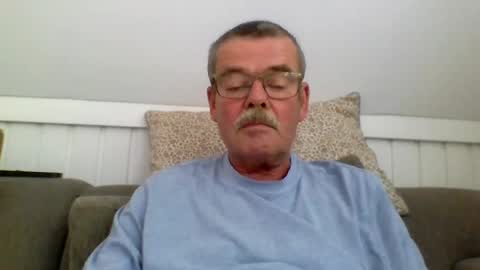 mikael42 online show from August 2026 09:55:01 AM