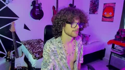 mikaelrizzzo online show from October 2025 08:26:01 PM