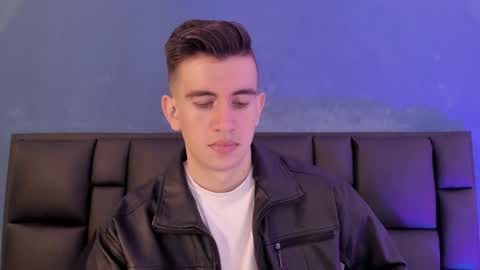 mikael online show from January 2026 05:01:01 AM