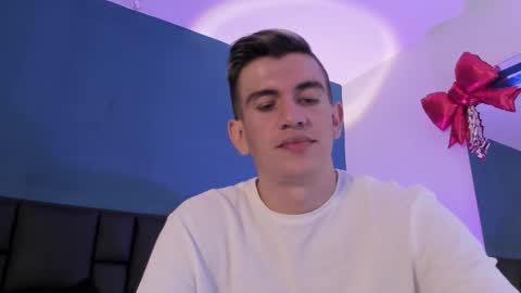 mikael online show from February 2026 03:48:02 AM