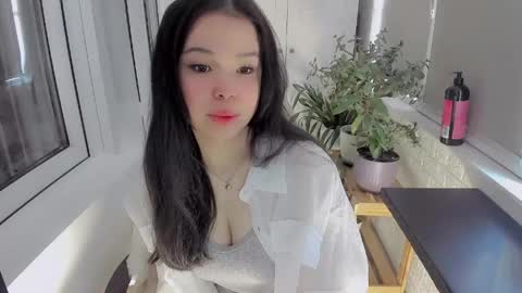 Snapshot of mikasssu chatting on June 2026 05:52:01 AM mikasssu online show from June 2026 05:52:01 AM