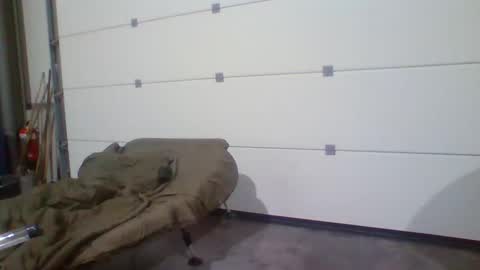 Snapshot of mike38be chatting on February 2026 06:44:01 PM mike38be online show from February 2026 06:44:01 PM