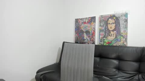 mike3xxx online show from September 2025 01:07:02 AM