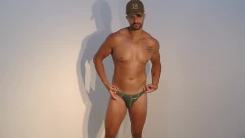 Snapshot of mike4fun99 chatting on May 2026 02:08:01 AM mike online show from May 2026 02:08:01 AM