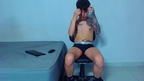 Mike IMDEPENDIENT MODEL online show from February 2026 02:21:01 PM