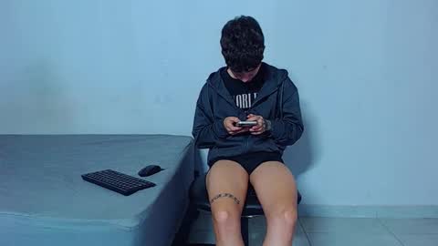 Mike IMDEPENDIENT MODEL online show from February 2026 01:57:02 AM