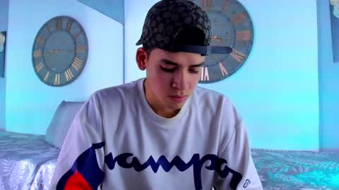 Mike 0233 online show from December 2024 03:58:02 AM