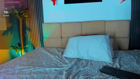 Mike 0233 online show from February 2025 07:39:02 AM