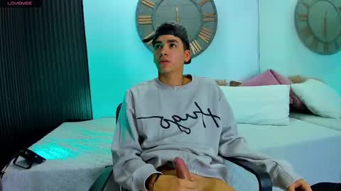 Mike 0233 online show from February 2025 05:24:02 AM