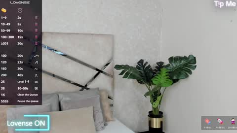 Mike Belle online show from January 2025 10:18:01 PM