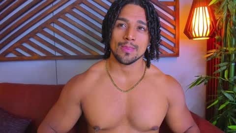 Snapshot of mike_estevess chatting on January 2025 09:26:01 AM online show from January 2025 09:26:01 AM