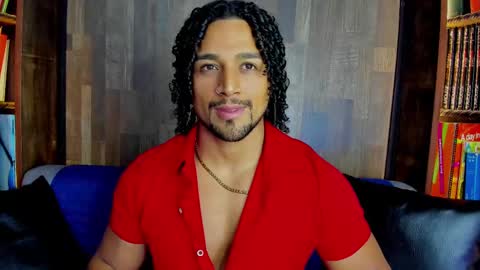 Snapshot of mike_estevess chatting on February 2025 03:12:01 AM online show from February 2025 03:12:01 AM