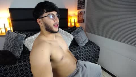  MIKE FOXXX online show from January 2026 03:34:01 AM