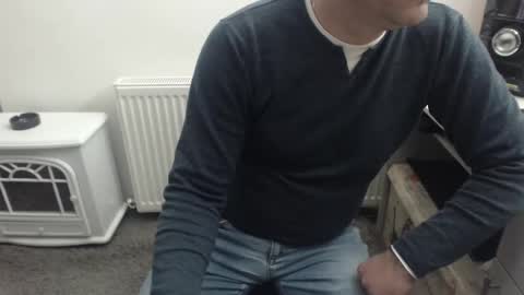 Snapshot of mike_master30 chatting on December 2024 01:54:02 PM MikeMaster online show from December 2024 01:54:02 PM