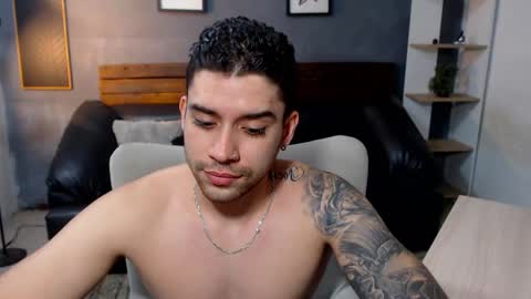 Snapshot of mike_montoya chatting on May 2026 08:26:02 PM Mike Montoya online show from May 2026 08:26:02 PM