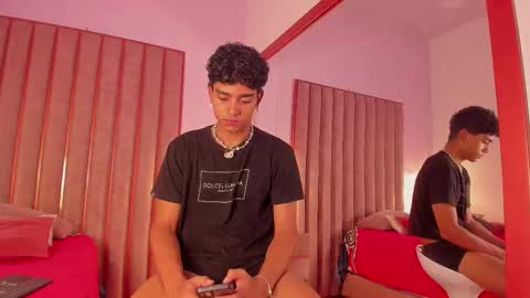 Snapshot of mike_thomsonn chatting on February 2026 07:45:02 PM Mike Thomsonn online show from February 2026 07:45:02 PM