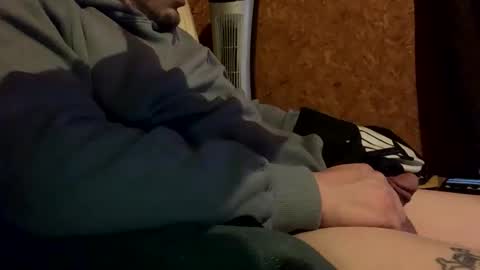 Snapshot of mikeblair5081 chatting on January 2026 07:25:02 AM mikeblair5081 online show from January 2026 07:25:02 AM