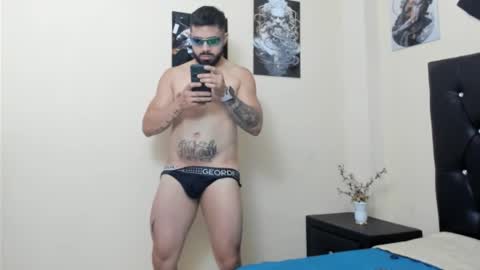 mikeblaree online show from February 2025 10:52:02 PM