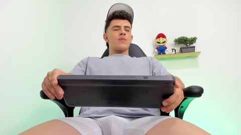 Mike Cooper online show from November 2025 11:03:01 PM