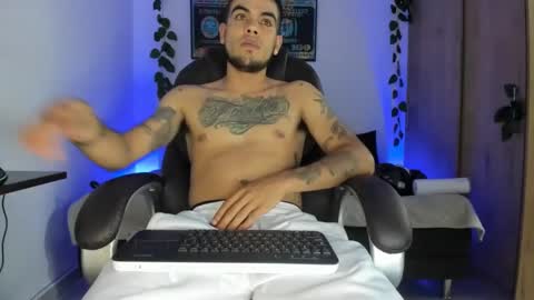 Snapshot of mikee_scooth chatting on March 2025 10:13:02 AM mikee_scooth online show from March 2025 10:13:02 AM