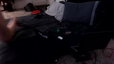 Snapshot of mikegbeme420 chatting on November 2025 11:43:01 AM Mike online show from November 2025 11:43:01 AM