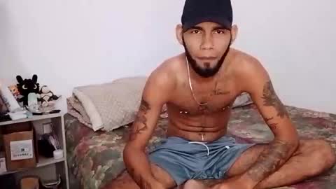 Snapshot of mikeking_leandroking chatting on October 2025 01:44:02 PM mikeking_leandroking online show from October 2025 01:44:02 PM