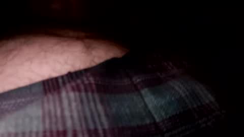 Snapshot of mikemalas1000 chatting on January 2025 02:33:01 AM mikemalas1000 online show from January 2025 02:33:01 AM