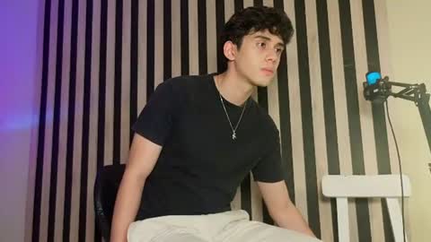 Mike online show from June 2026 07:13:02 PM