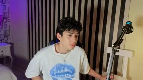 Mike online show from June 2026 04:31:01 PM