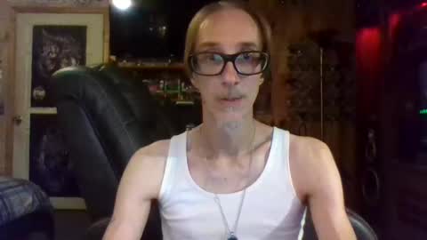 Snapshot of mikey33436 chatting on December 2024 01:03:01 AM Michael online show from December 2024 01:03:01 AM