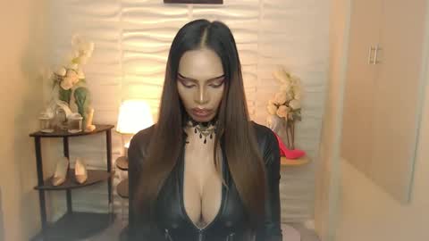 Mistress MikeyAlawi online show from December 2024 09:12:01 PM