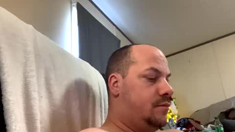 Snapshot of mikeylikesit2222 chatting on December 2024 08:38:01 PM mikeylikesit2222 online show from December 2024 08:38:01 PM