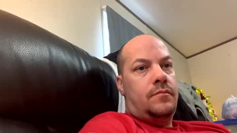 Snapshot of mikeylikesit2222 chatting on December 2024 02:42:02 PM mikeylikesit2222 online show from December 2024 02:42:02 PM