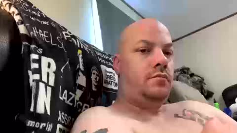 Snapshot of mikeylikesit2222 chatting on October 2025 02:40:01 PM mikeylikesit2222 online show from October 2025 02:40:01 PM