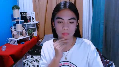 Mikhayla and Zeus online show from January 2025 04:06:02 PM