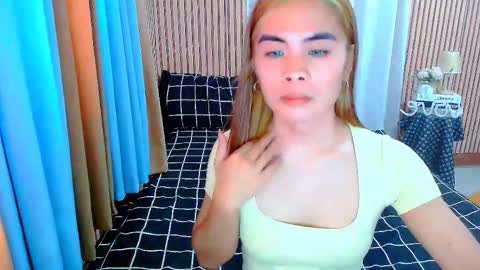 Mikhayla and Zeus online show from September 2025 04:23:02 AM