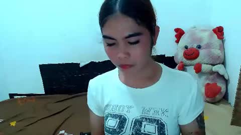 Snapshot of mikhayla_and_zeus_room chatting on June 2026 10:58:01 AM Mikhayla and Zeus online show from June 2026 10:58:01 AM